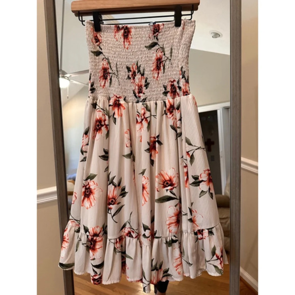 Women's She + Sky Floral Dress‎ Small White Red - Picture 1 of 4